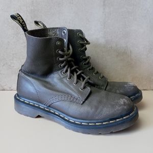 Womens size 6 doc martens brown pascal